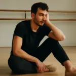 Cosa pensa un ballerino durante la fase di improvvisazione? Parole autentiche da chi l’ha vissuto